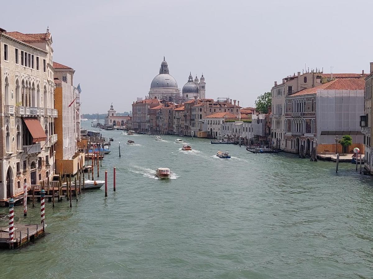 Appartamenti Ca'Giustinian Veneza Exterior foto