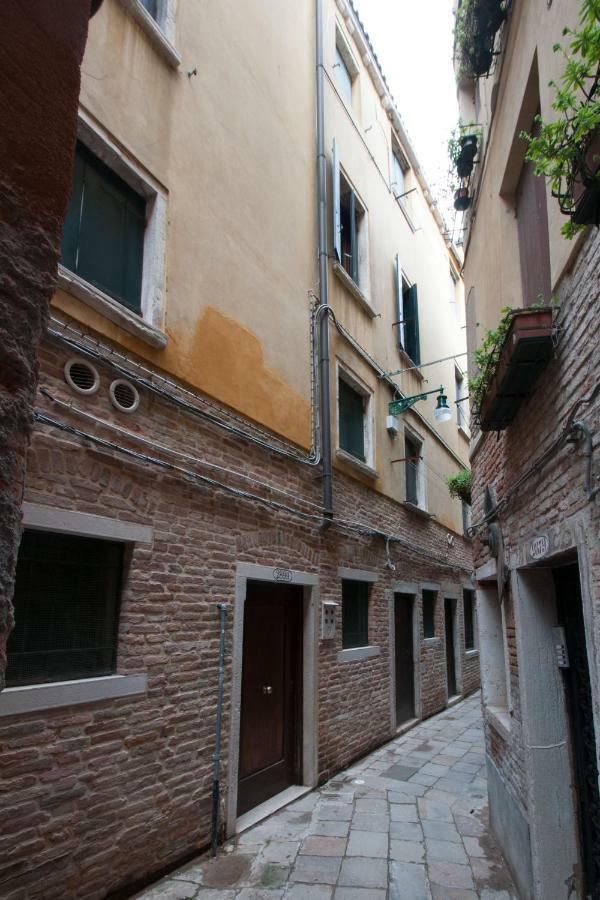 Appartamenti Ca'Giustinian Veneza Exterior foto